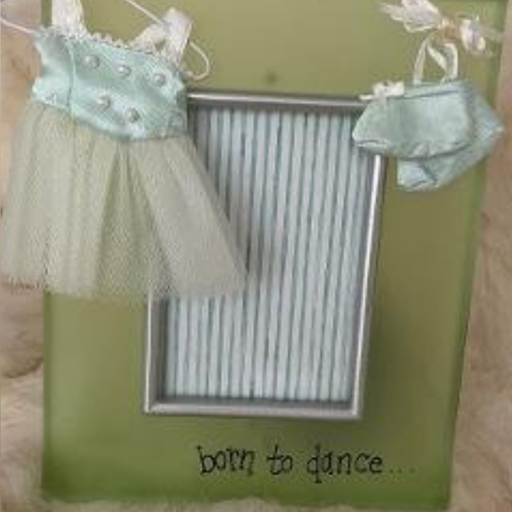 “Born to Dance” Green Photo Frame with Ballet Costume. Never Used